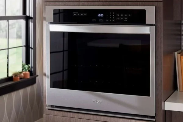 Whirlpool Self Cleaning oven